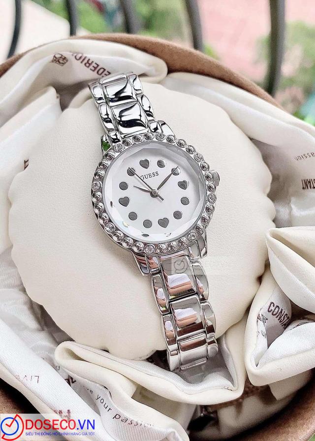 Guess W0907L1
