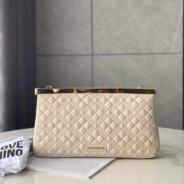 Ví cầm tay clutch Moschino JC4278PP0CKN0110