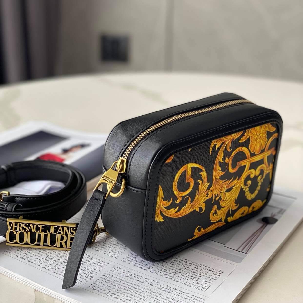 20211001_140200_versace-e1vwabm771880m27-1.jpeg