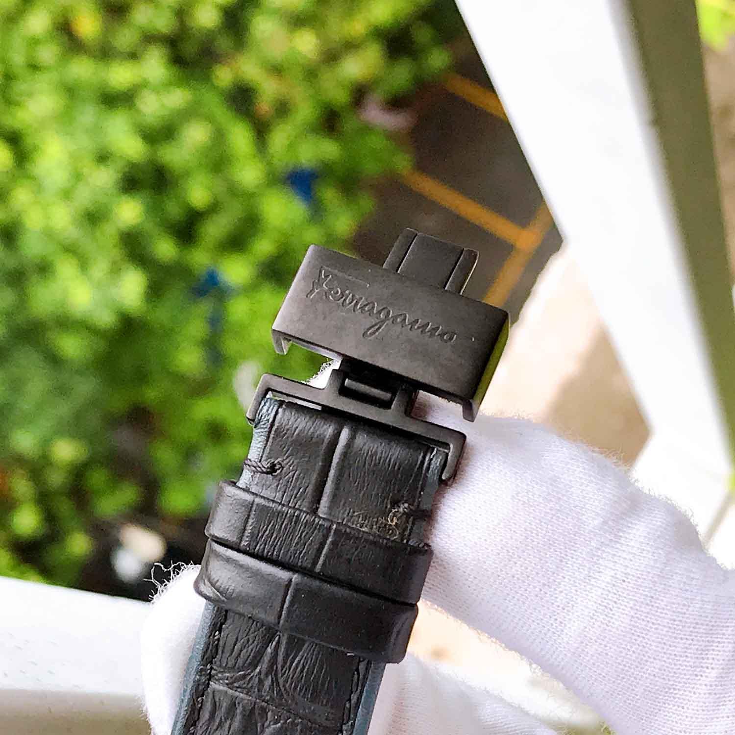 Salvatore Ferragamo Time FFW020017 like new (11).jpg