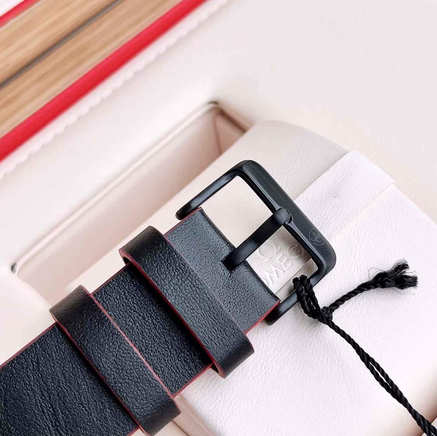 Ferrari Aspire Ferrari Ferrari 0830845 (3).jpg