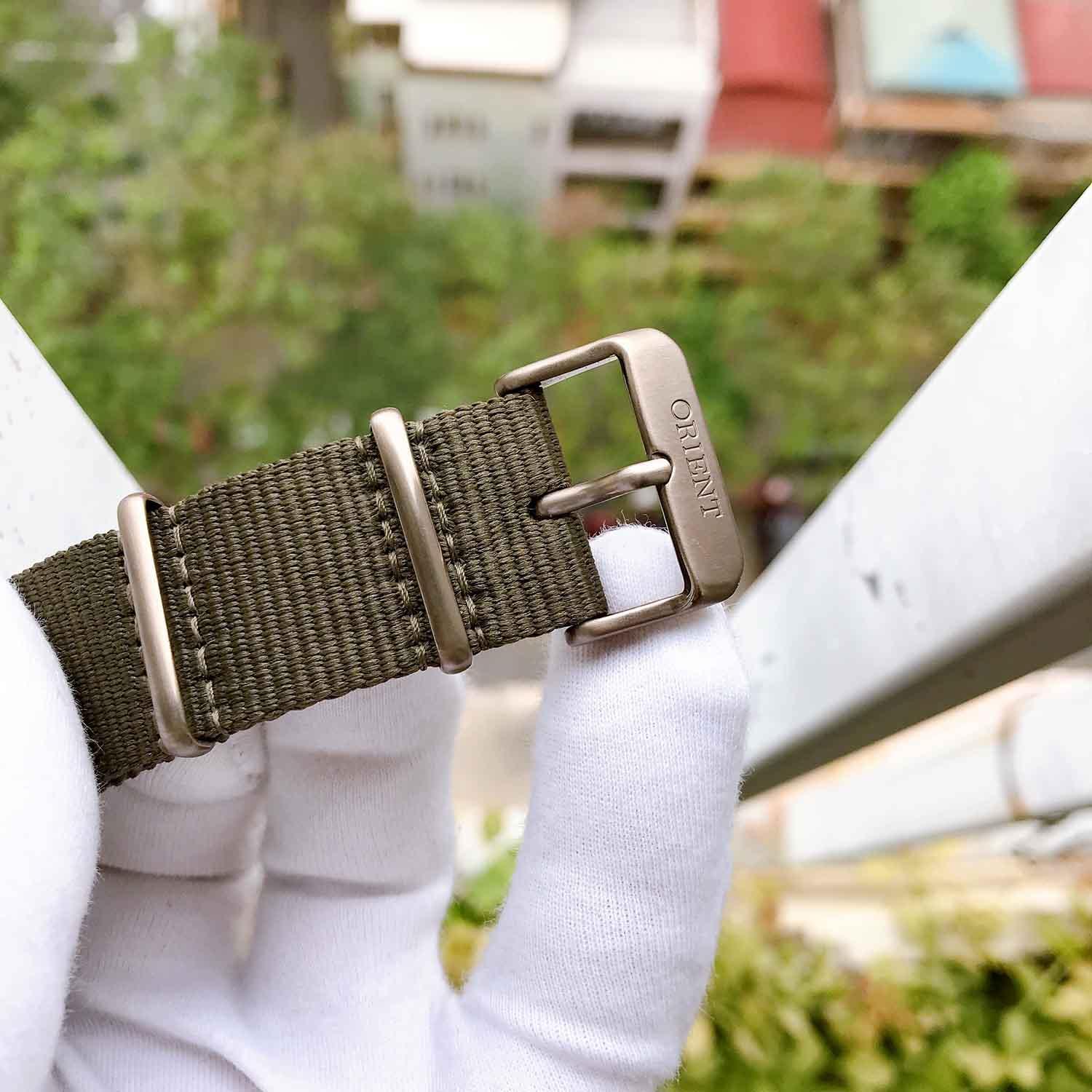 Orient RA-AC0K04E10B used (10).jpg