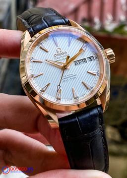 Omega Aqua Terra Seamaster 18K Gold 231.53.39.22.02.001 like new