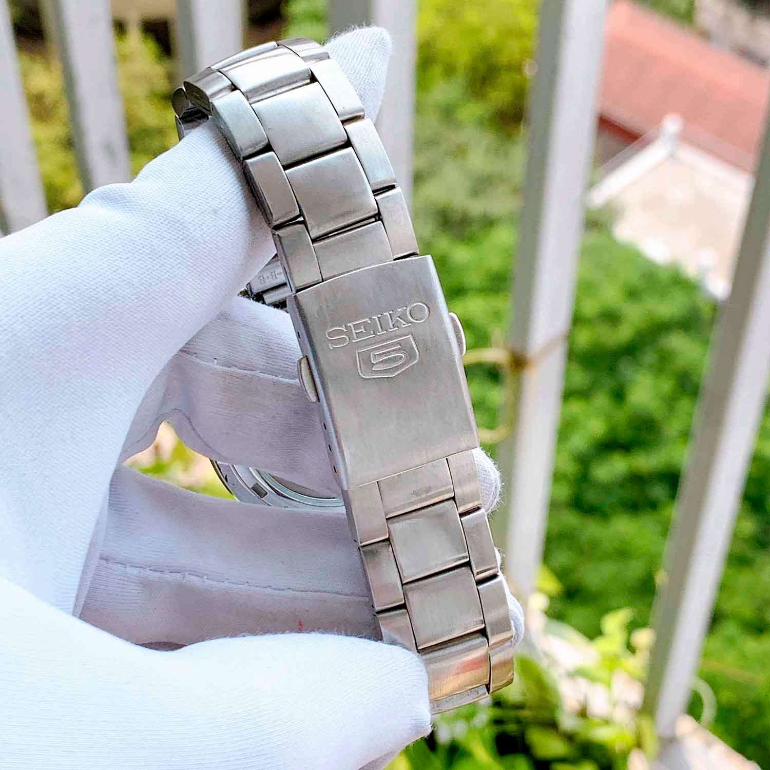 Seiko 5 SNK615K1 used (6).jpg