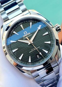 Omega Seamaster Aqua Terra Co-Axial Master Chronometer 220.10.41.21.10.001 used