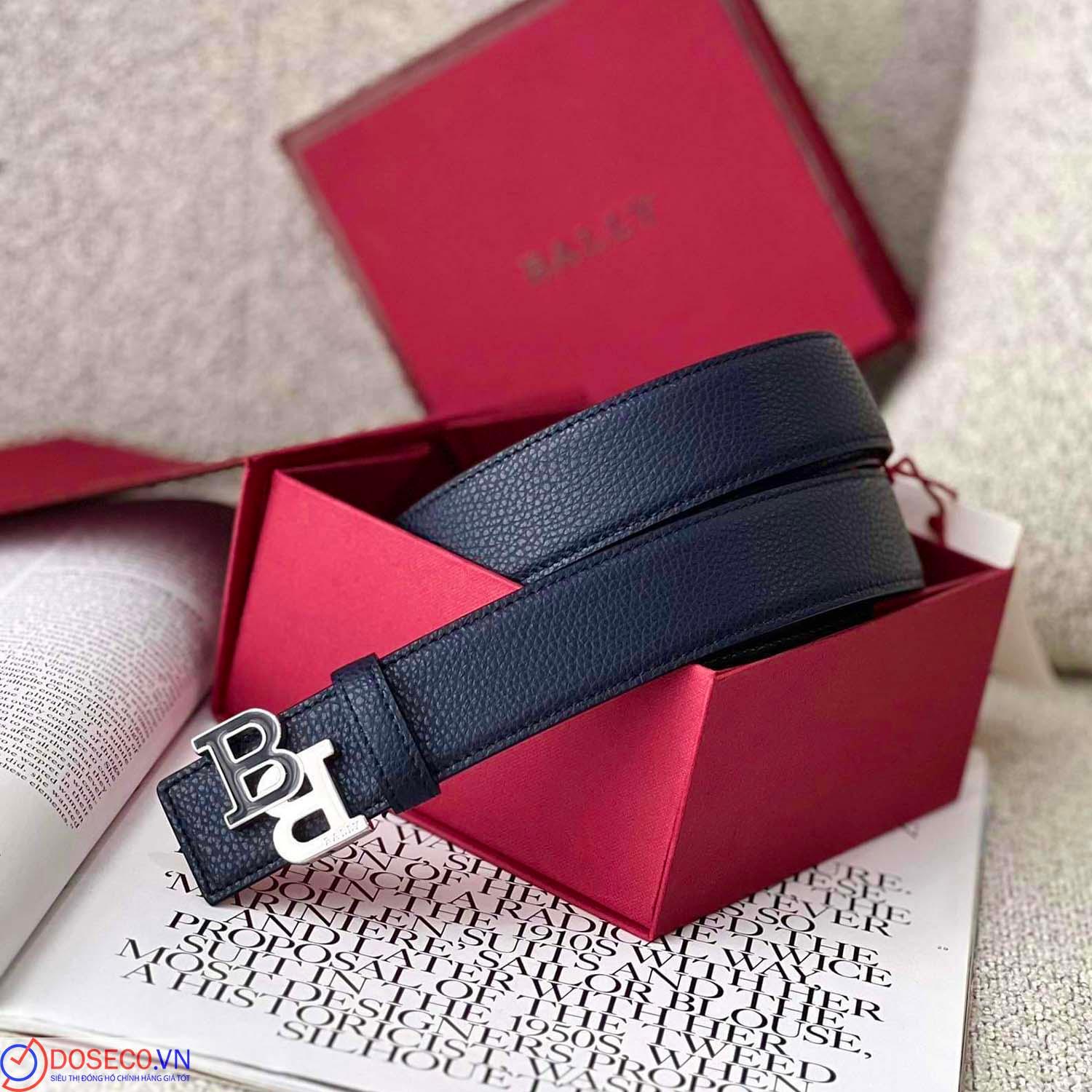 Bally630229900594Size110 (1).jpg