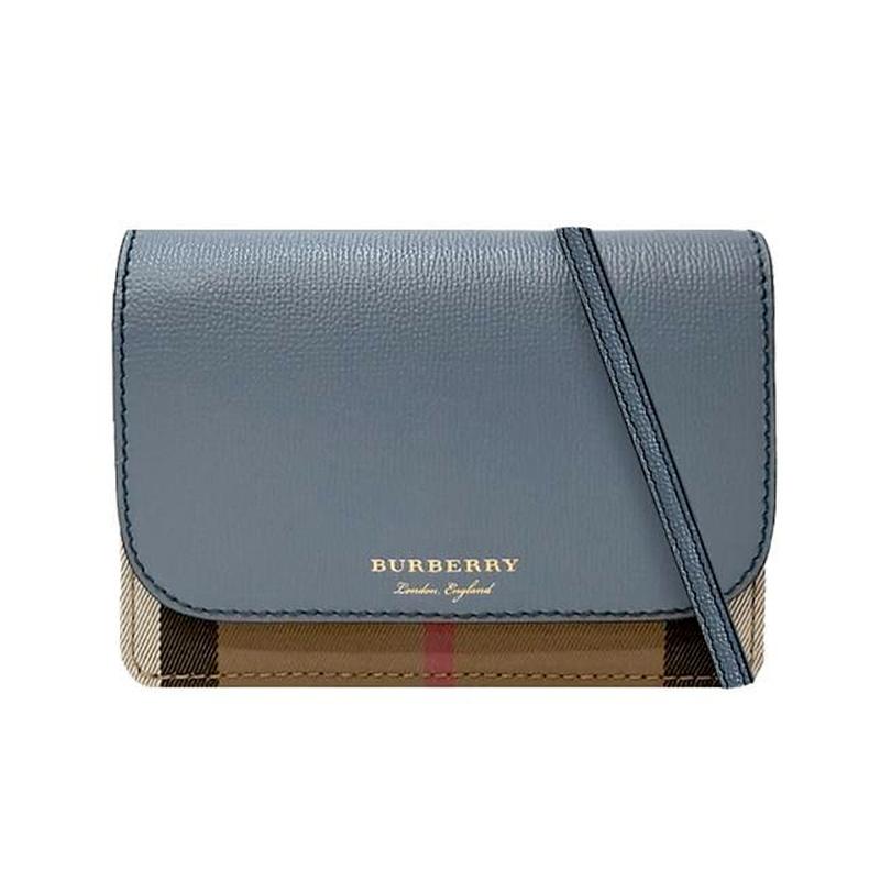 Burberry80463191 (11).jpg