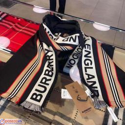 Khăn Burberry 80473481
