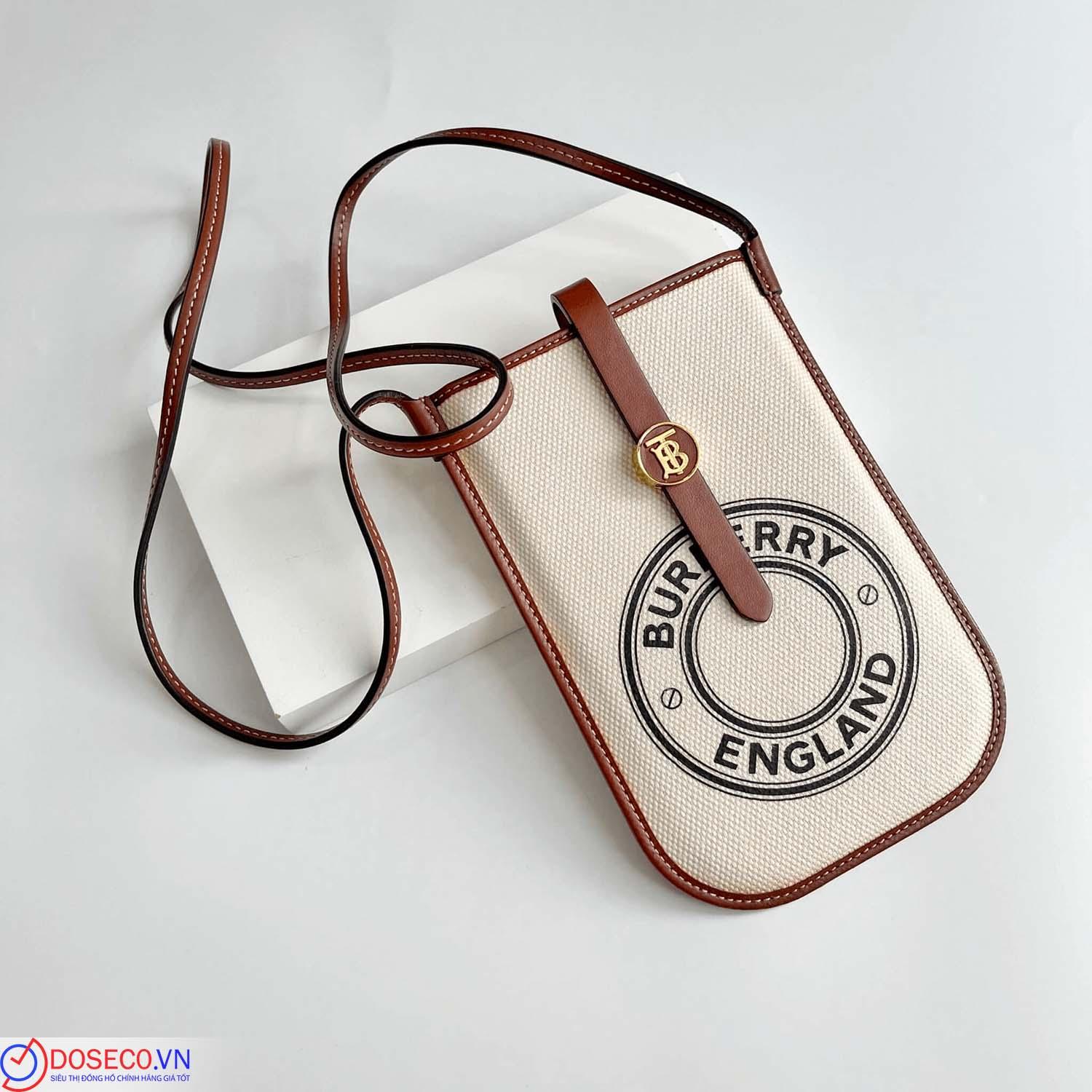 Burberry80408771 (1).jpg