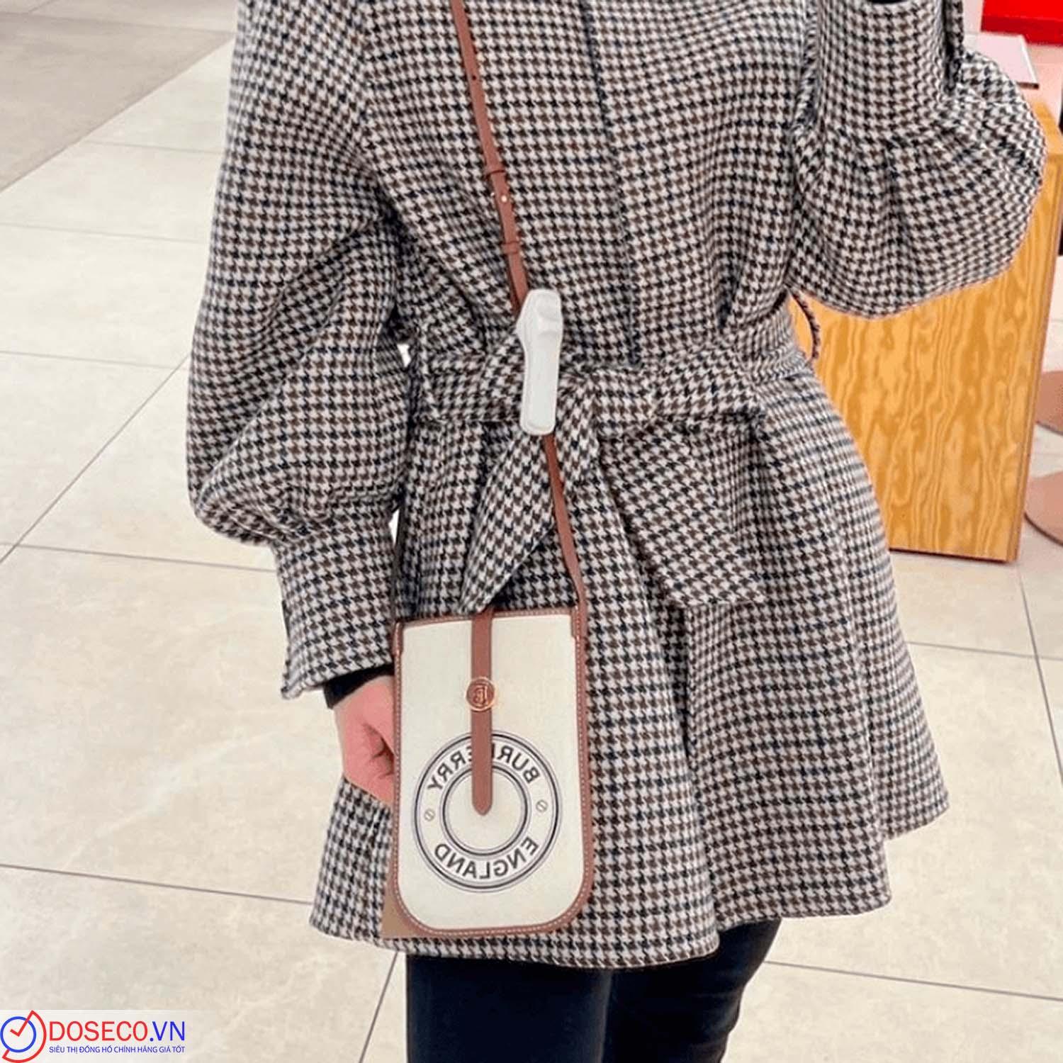 Burberry80408771 (8).jpg