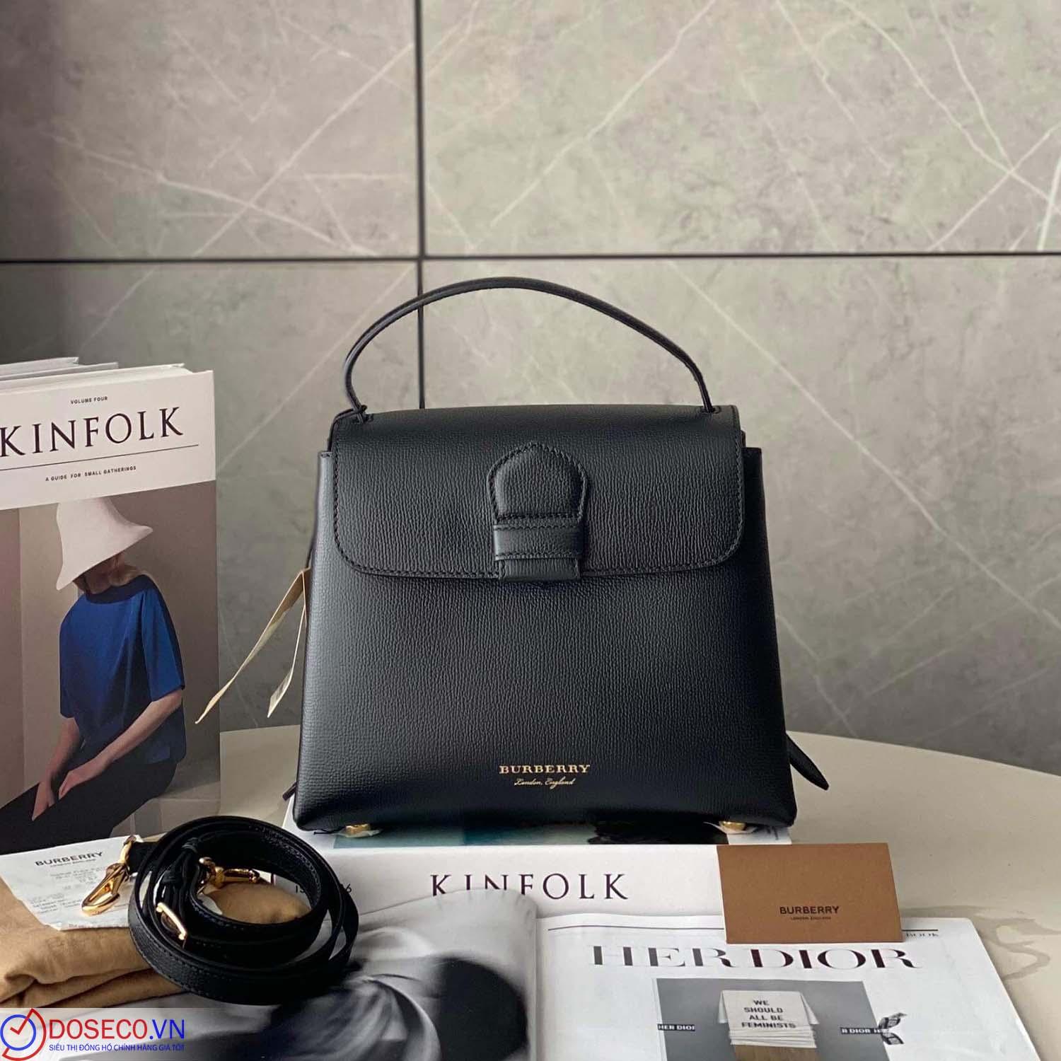 Burberry80475891 (1).jpg