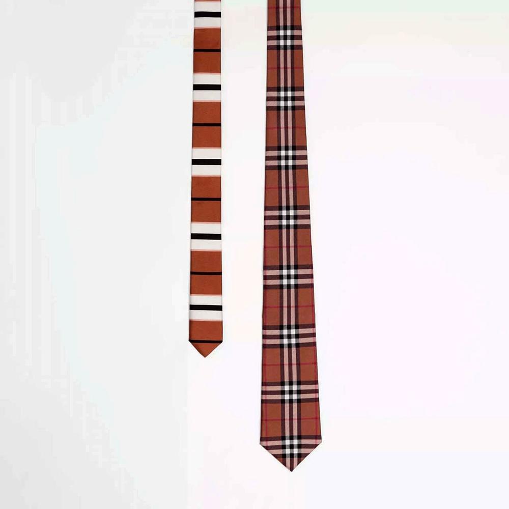 Burberry80496821 (8).jpg