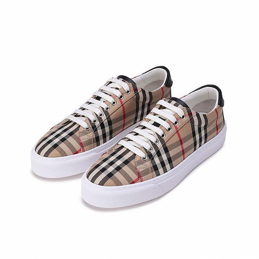 Burberry80497761007Size42US8EU (11).jpg