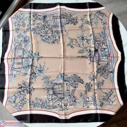 Khăn Salvatore Ferragamo 310047736400