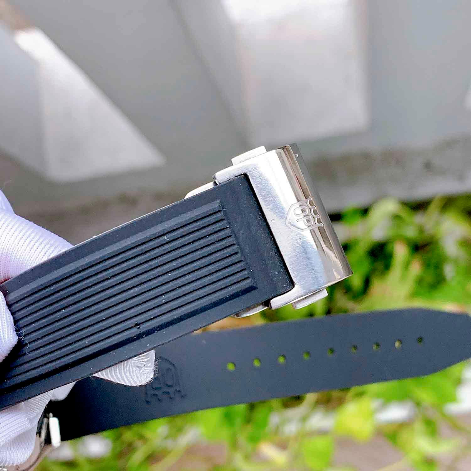 Olym pianus Hublot OP990-45.24ADGS-GL-X Used (12).jpg