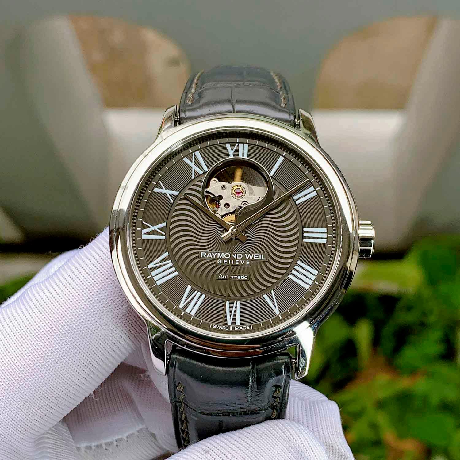 RAYMOND WEIL MAESTRO 2227-STC-00609 Used (9).jpg