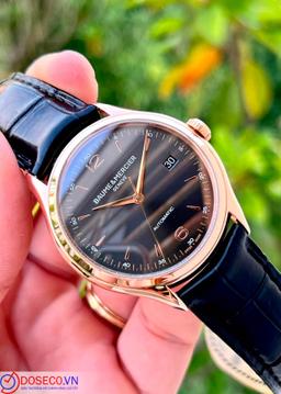 Baume & Mercier Clifton MOA10059 USED