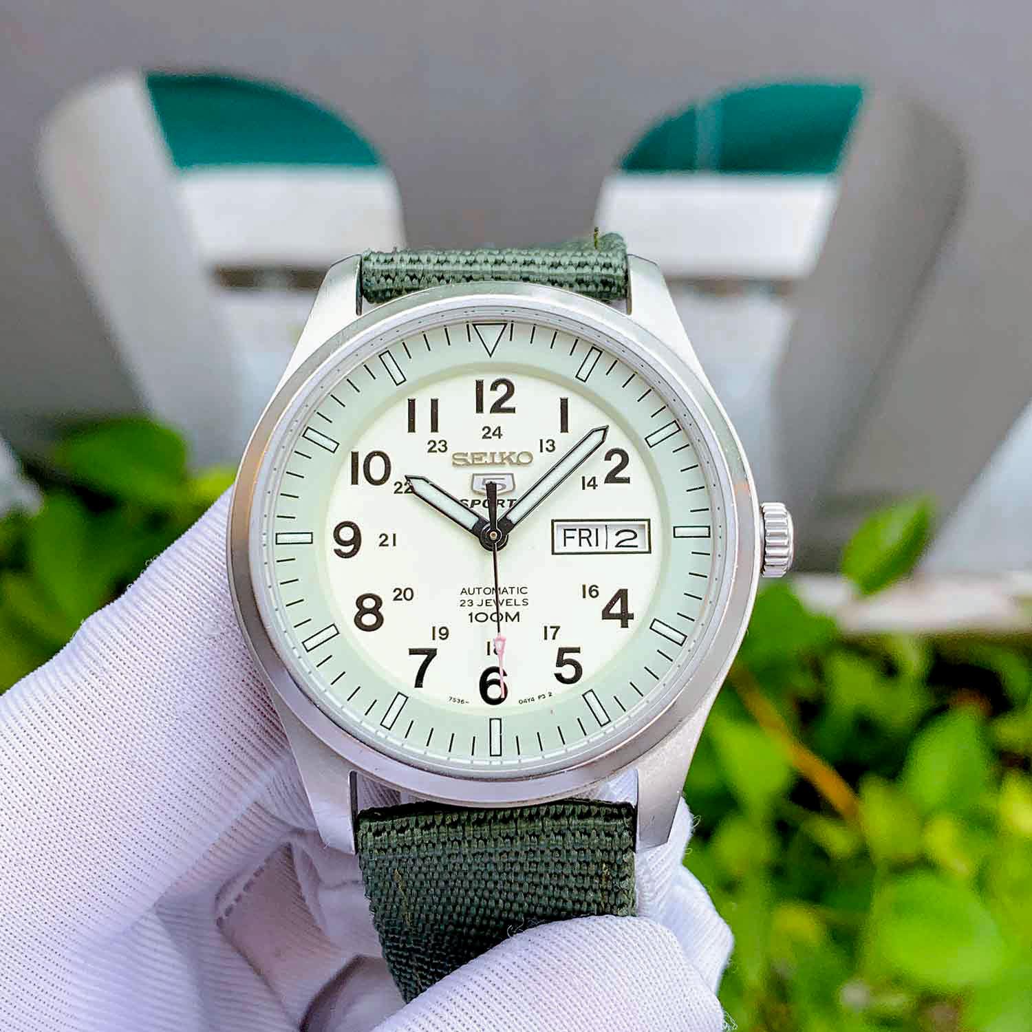 Seiko-5-quân-đội-SNZG07K1-used-(6).jpg