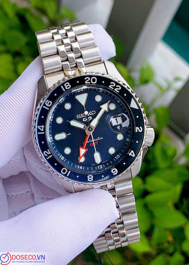 Seiko 5 Sport GMT SSK003K1 Like new