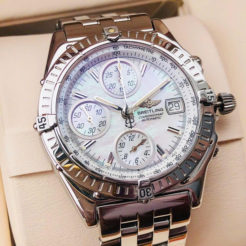 Breitling B13350 used (3).jpg