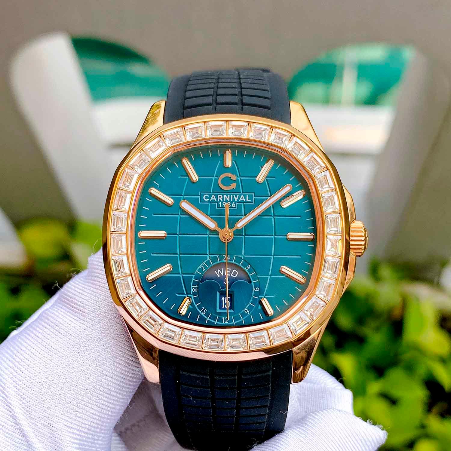 Carnival Aquanus 8113G2-VH-DCS-XL Like new (1).jpg