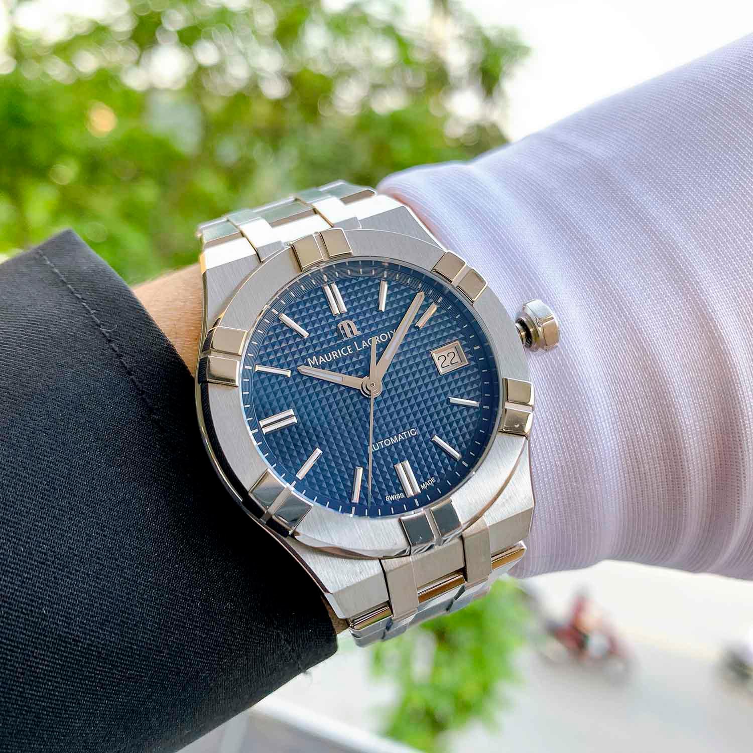 Maurice Laxroix AI6007-SS002-430-1 Like new 1 (10).jpg