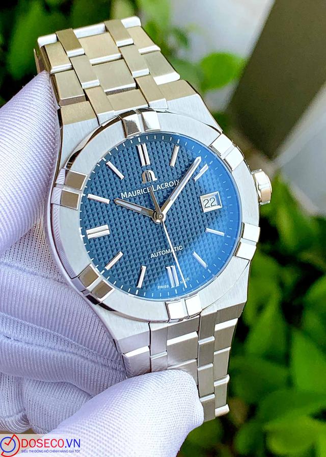 Maurice Laxroix AI6007-SS002-430-1 Like new 1
