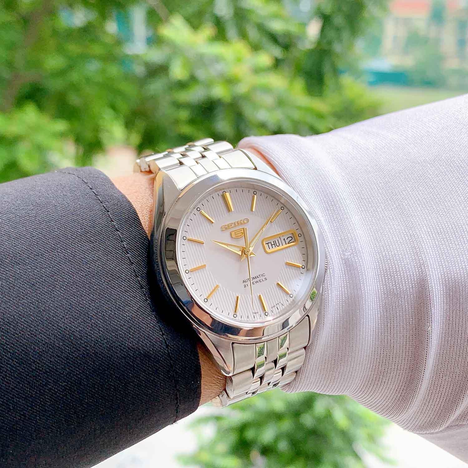 SEIKO 5 SNKL17K1 Used (10).jpg