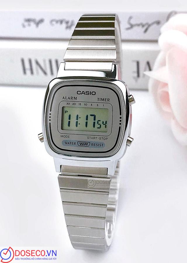 Casio LA670WA-7DF