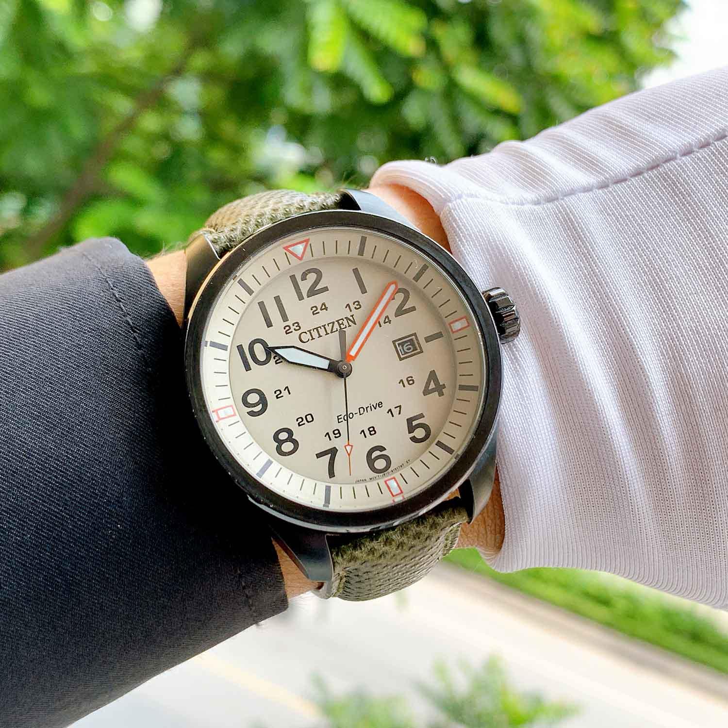 Citizen Eco-drive AW5005-12X Used (10).jpg