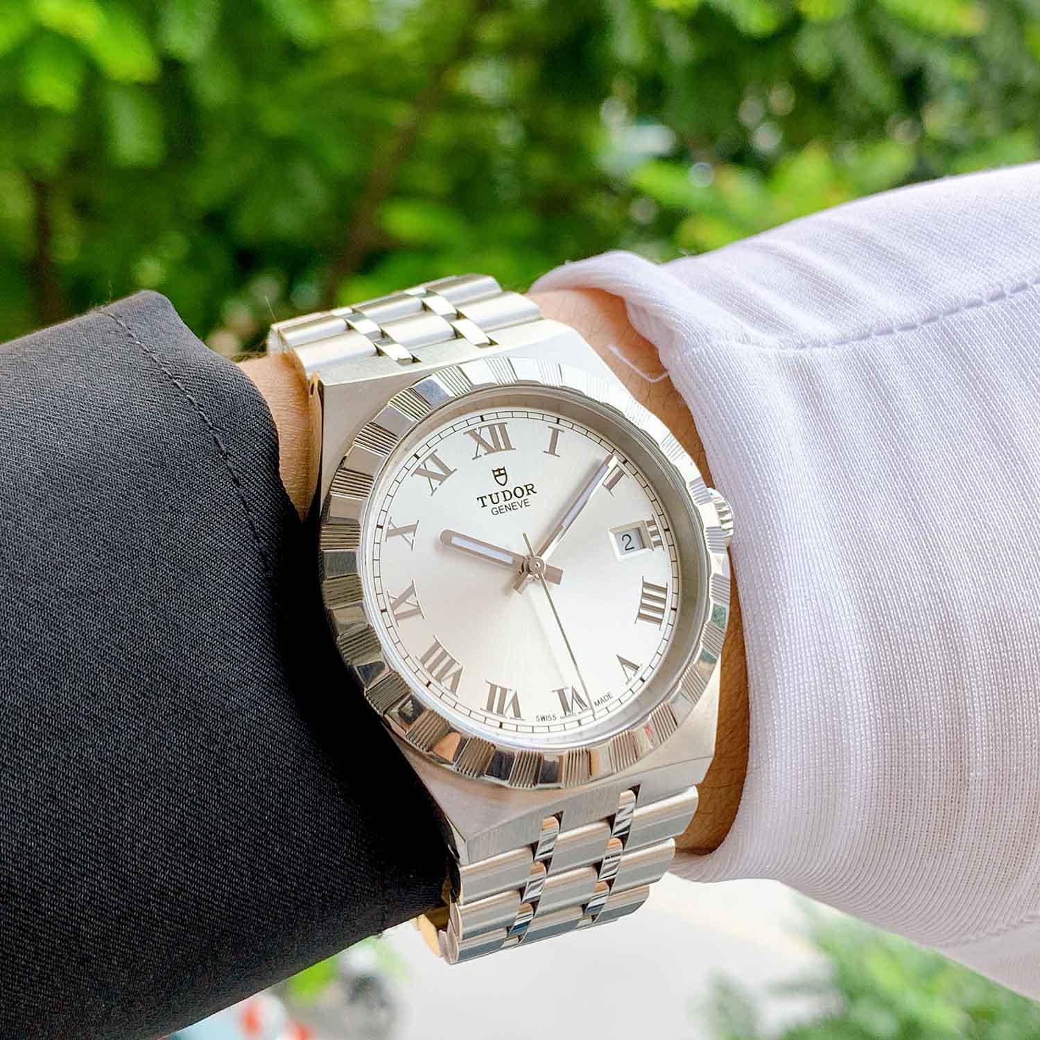 TUDOR Royal 28500-0001 Used (10).jpg