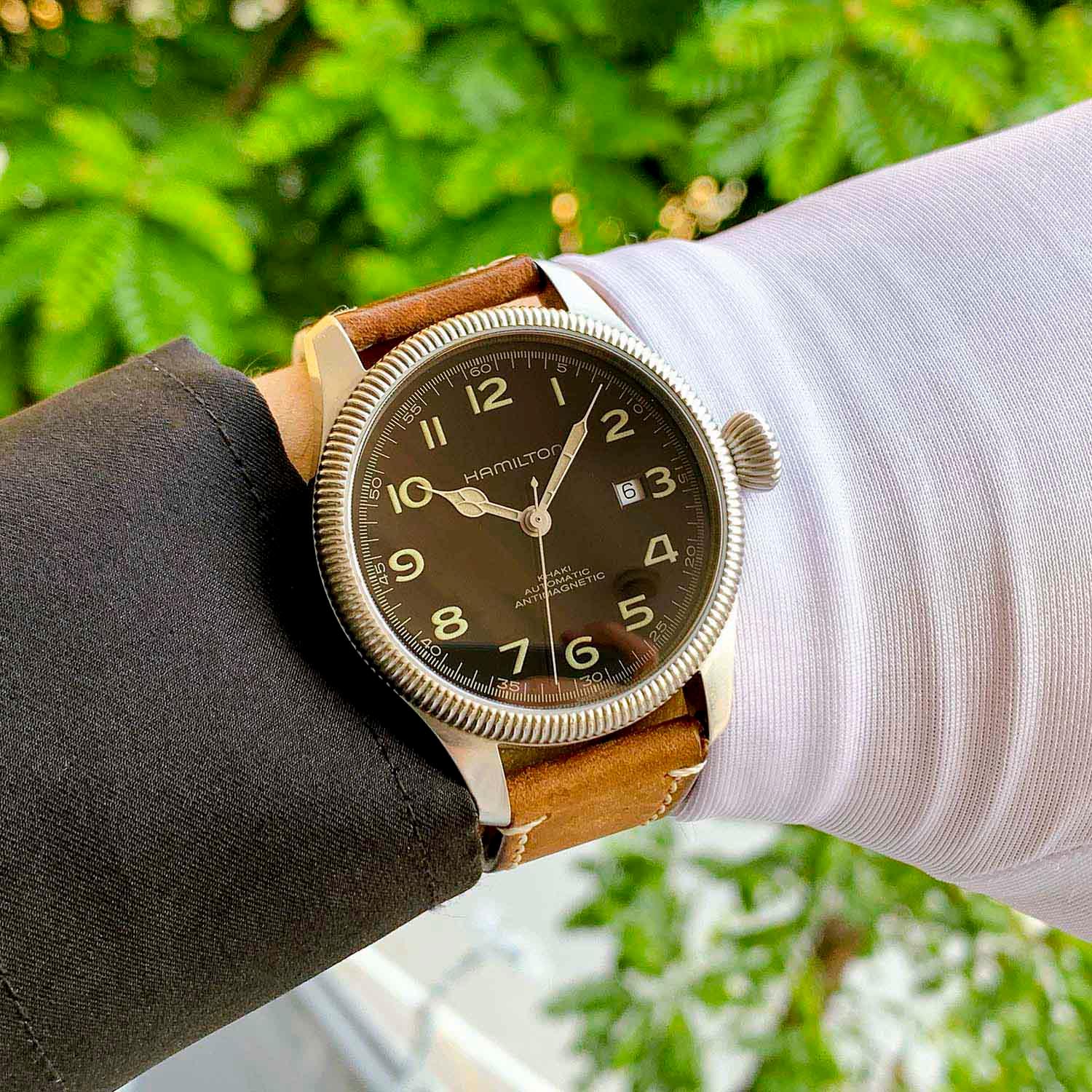 Hamilton Khaki Field Pioneer H60419533 Used (10).jpg