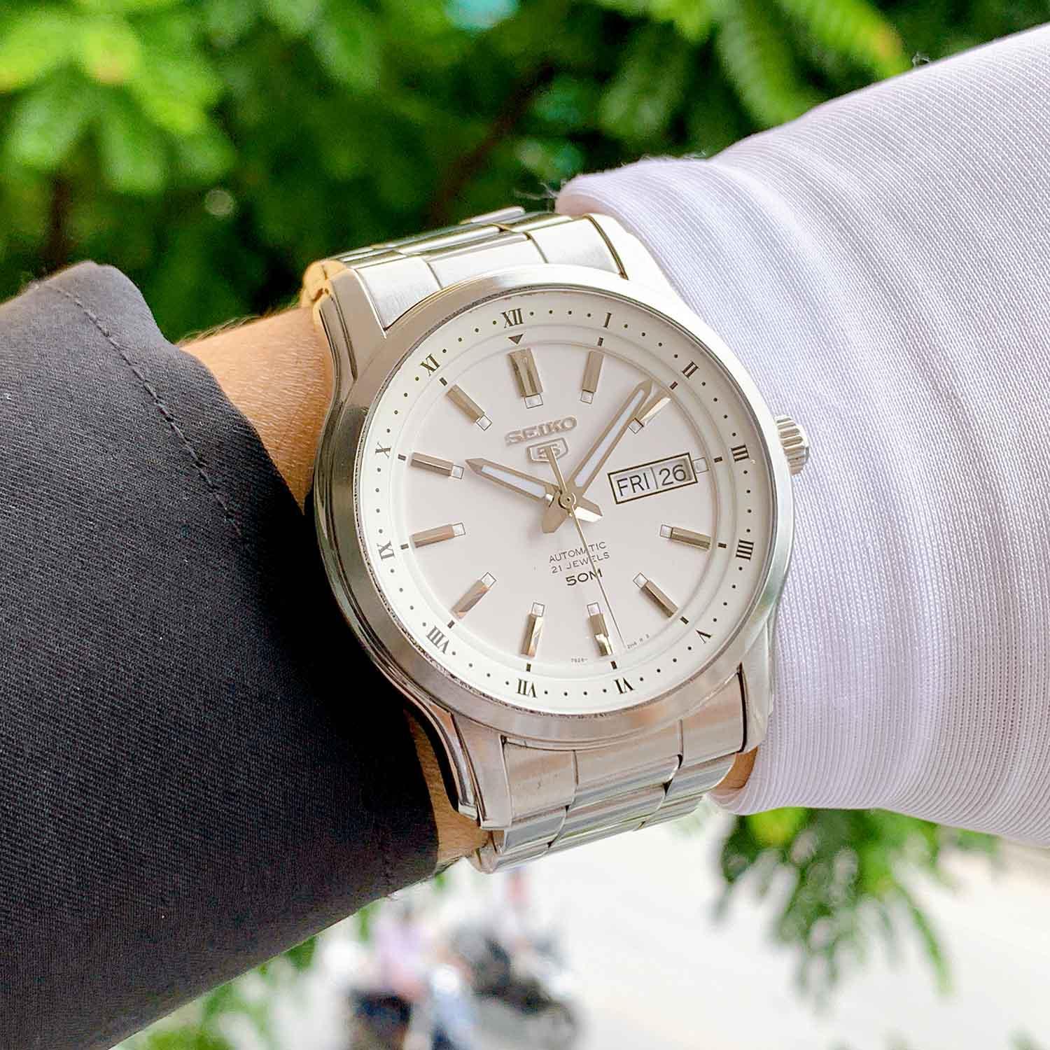 Seiko 5 SNKP09K1 Used (10).jpg