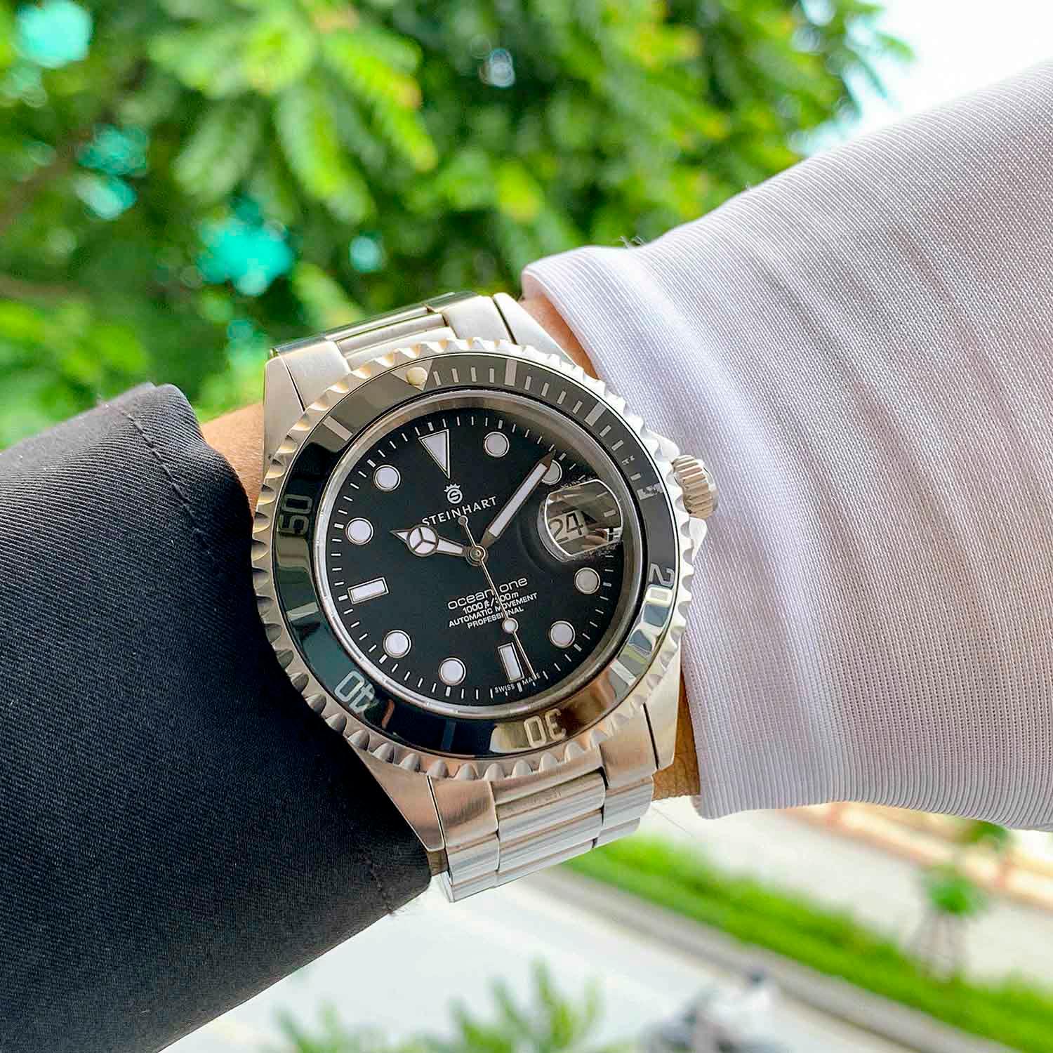 Steinhart Ocean One BLACK103-0903 Used (10).jpg