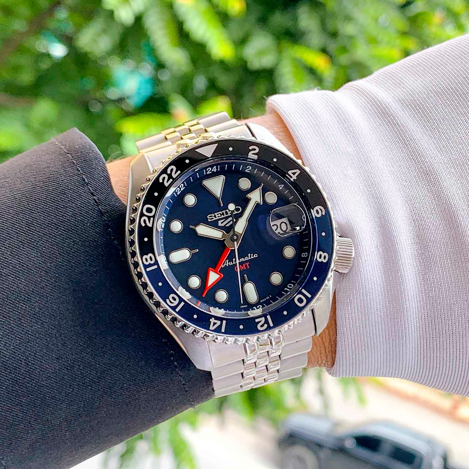 Seiko 5 Sport GMT SSK003K1 Like new (10).jpg
