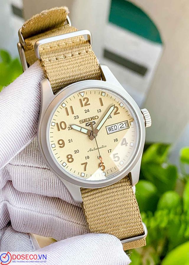 Seiko 5 Sports SRPJ83K1 Used