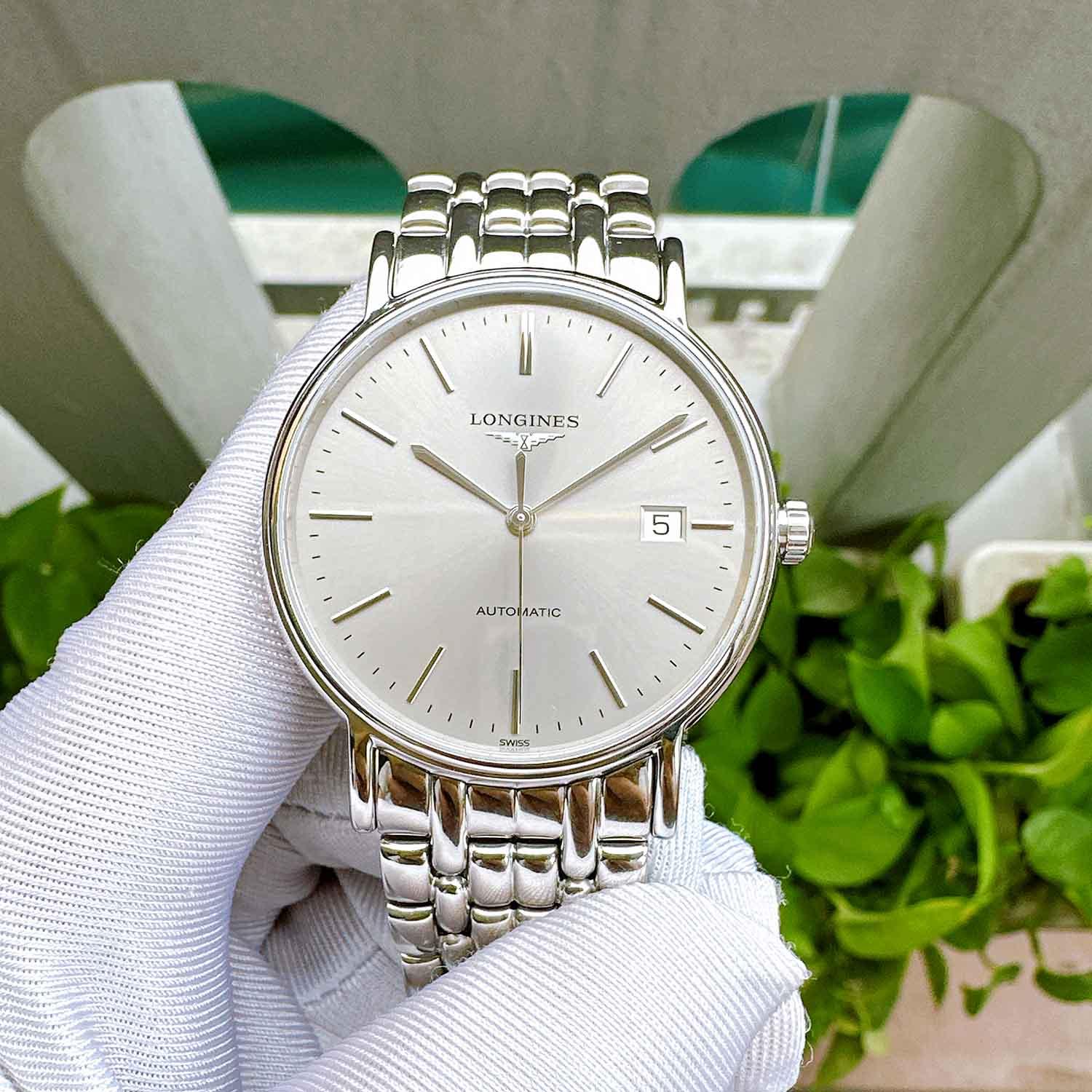 Longines Presence L4.921.4.72.6 (L49214726) Used (2).jpg