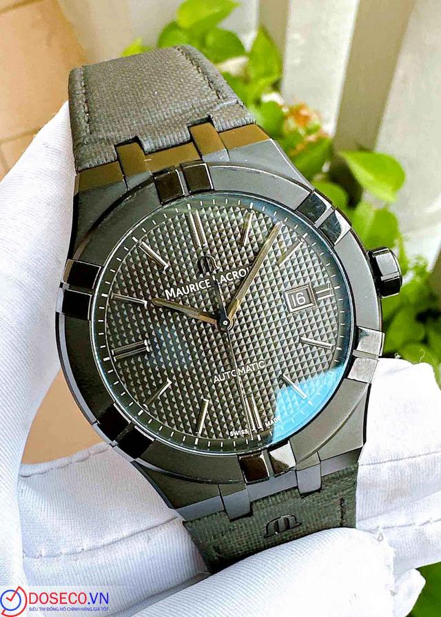 MAURICE LACROIX AIKON AI6008-PVB01-330-1 Used