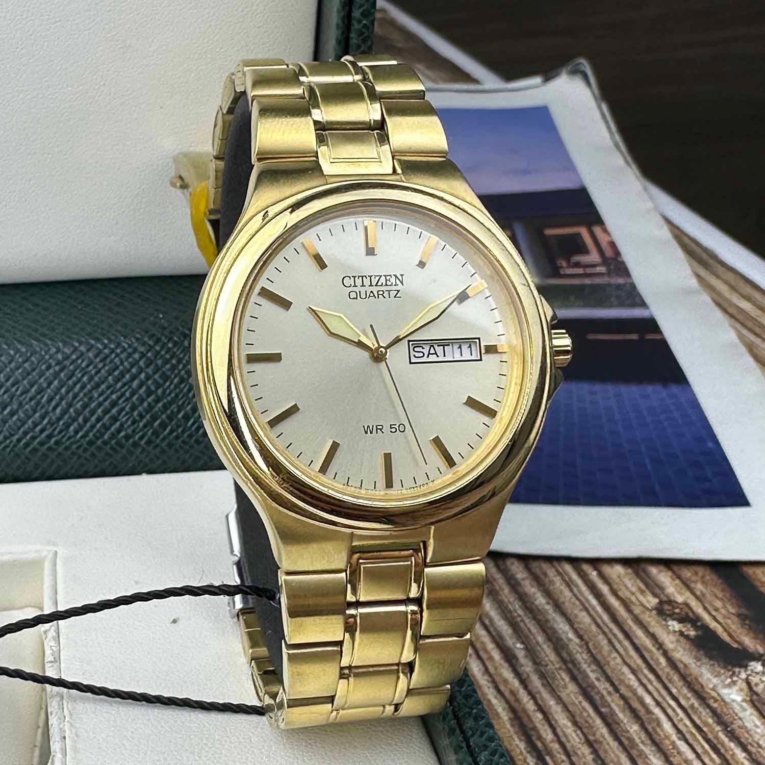 CITIZEN Quartz Gents Collection BF0552-61P Used (1).JPG