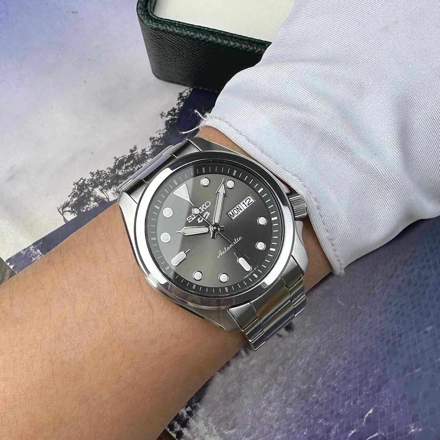 Seiko 5 Sports SRPE51K1 Used (16).JPG