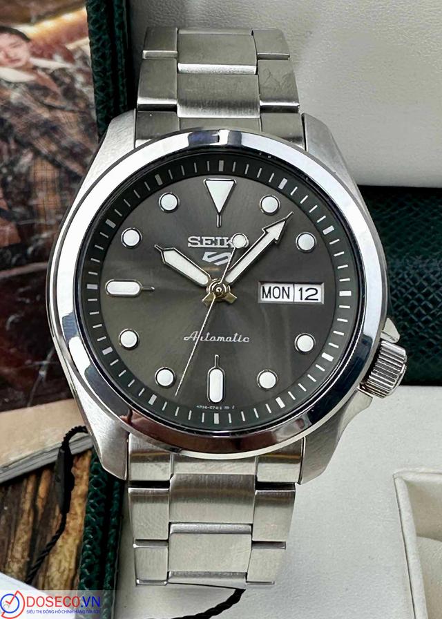 Seiko 5 Sports SRPE51K1 Used