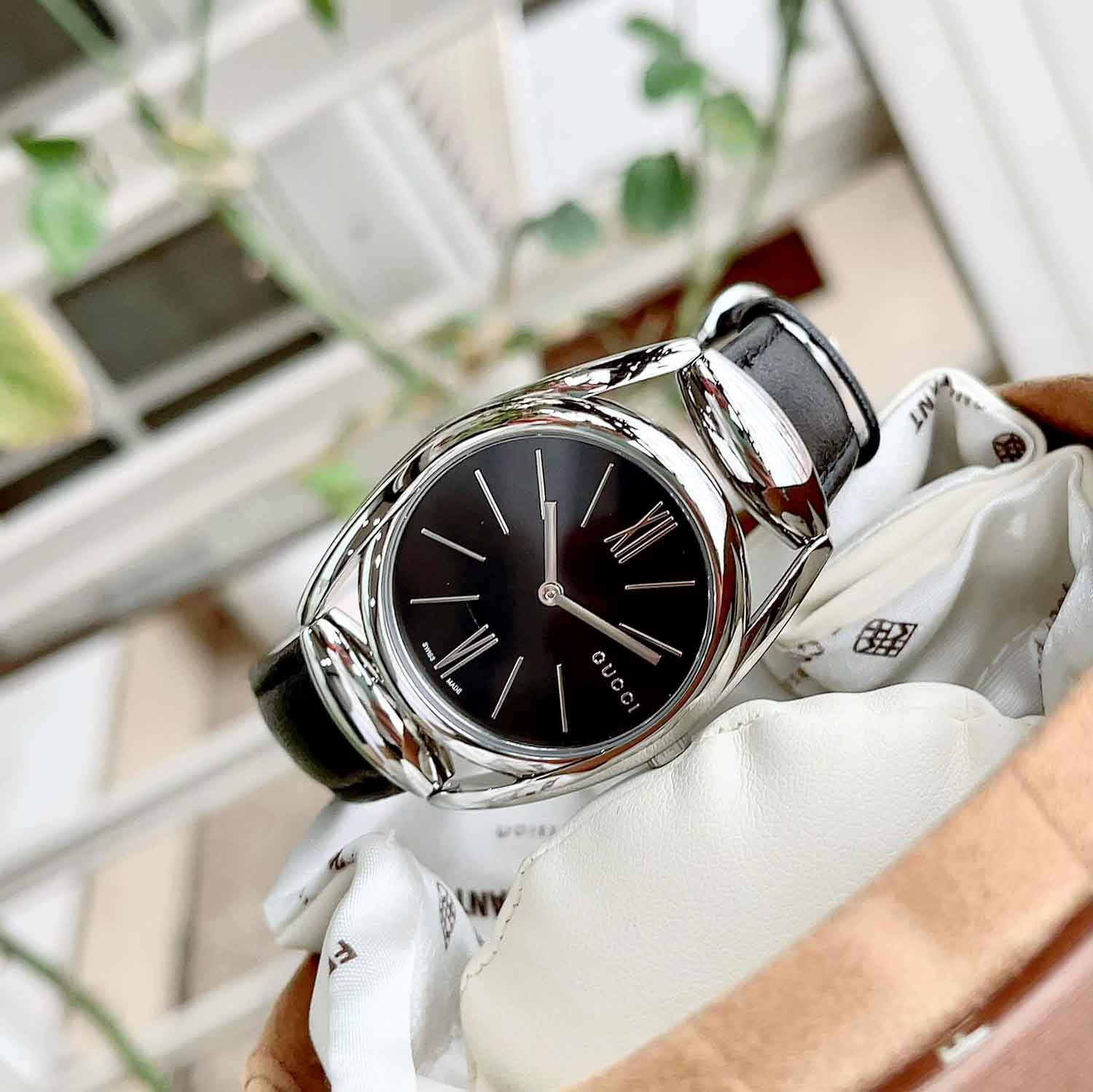 Gucci Horsebit YA139401