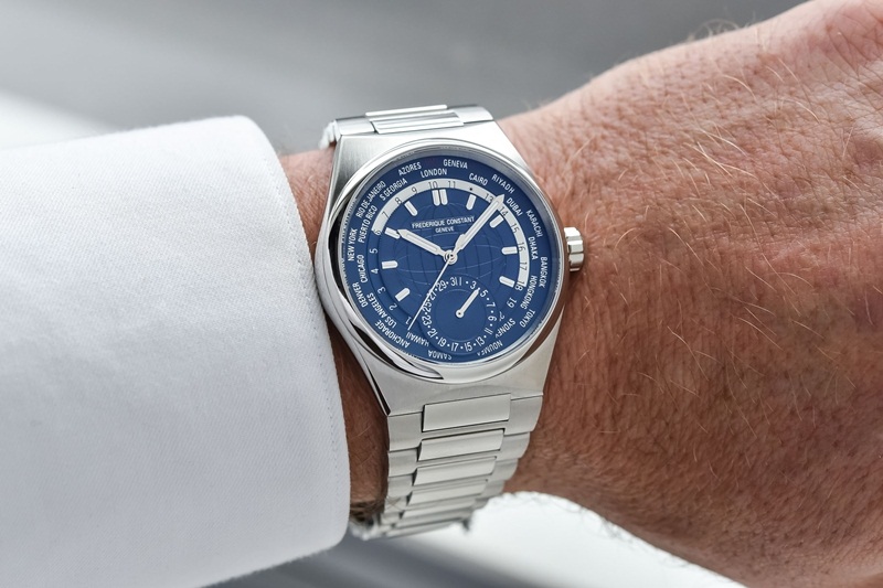 Đồng hồ FREDERIQUE CONSTANT HIGHLIFE WORLDTIMER MANUFACTURE FC-718N4NH6B FC718N4NH6B